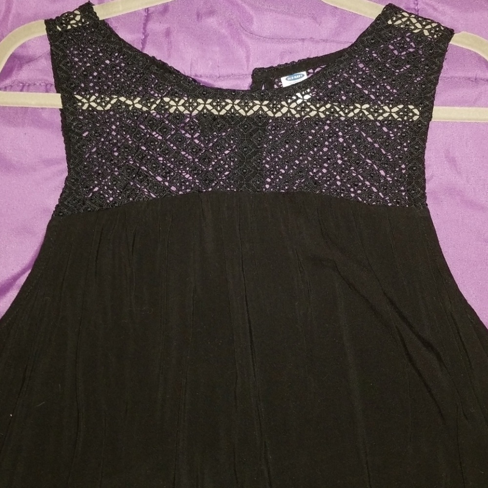 Old navy flowy blouse